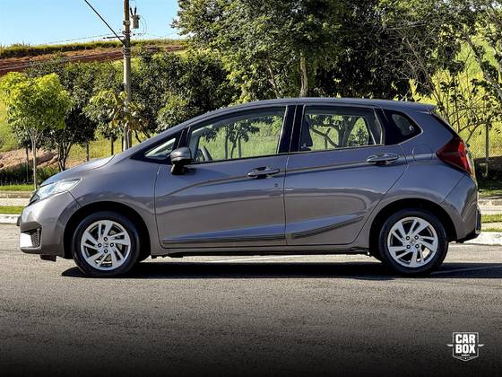 HONDA FIT 1.5 LX 16V FLEX 4P AUTOMÁTICO